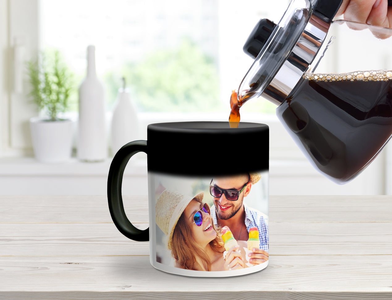 magic mug - magically changing colour when pouring in hot drink