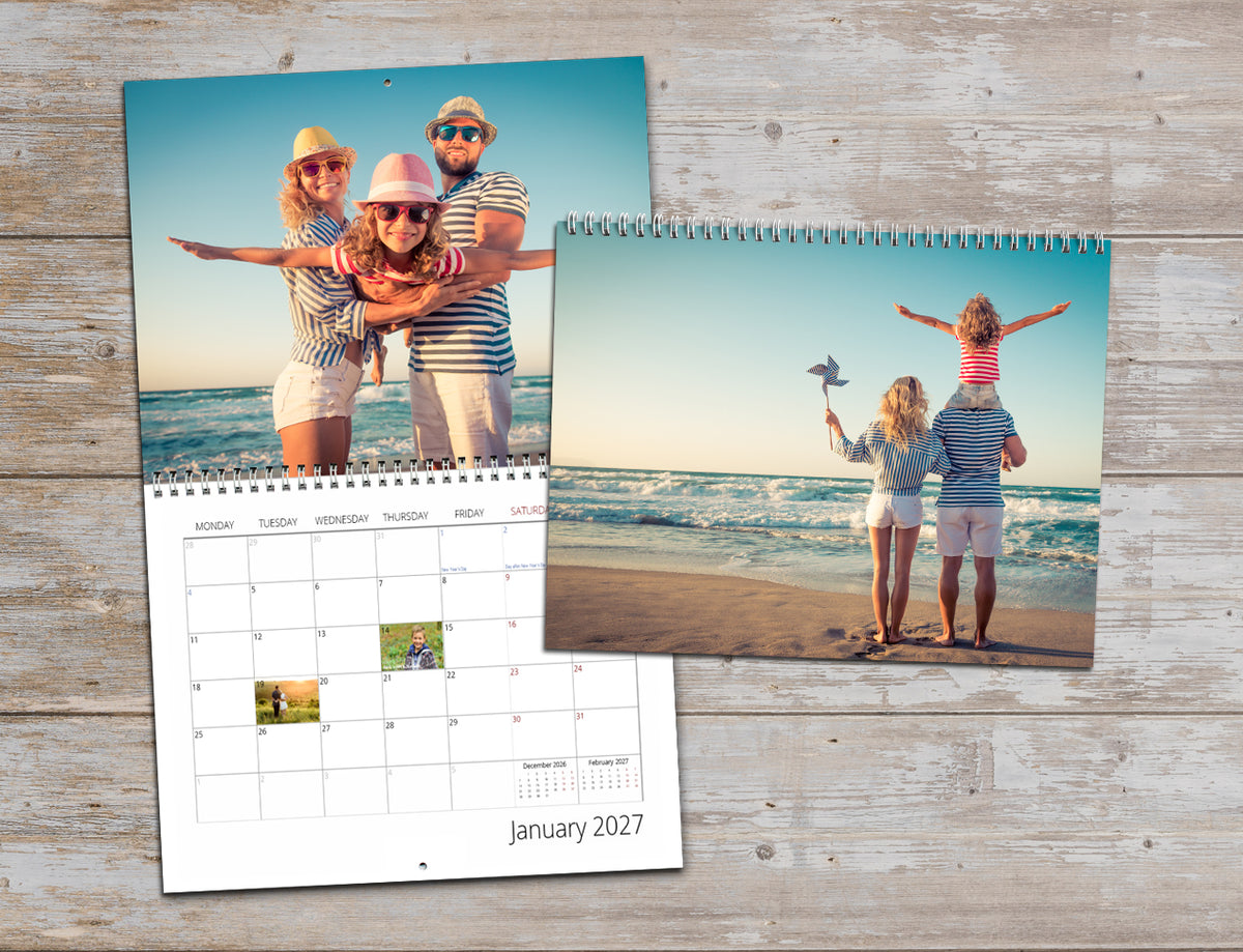 2027-Wall-Calendar personalised with photo on calendar grid